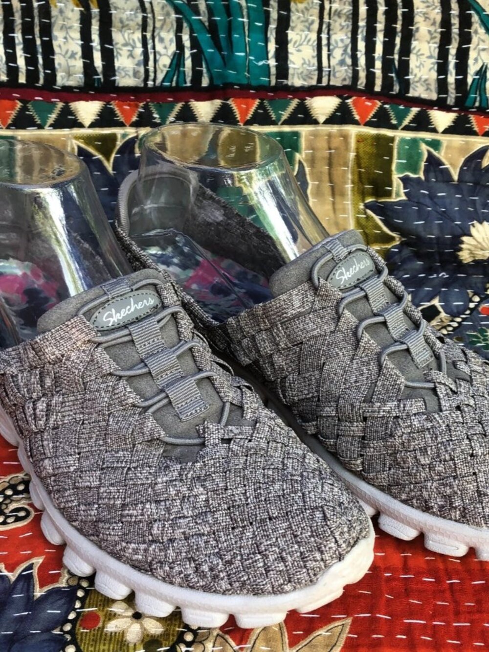 SKECHERS EZ-Flex 2  Slip On WOVEN Low Top SNEAKERS in Stone - WOMEN's 8.5
